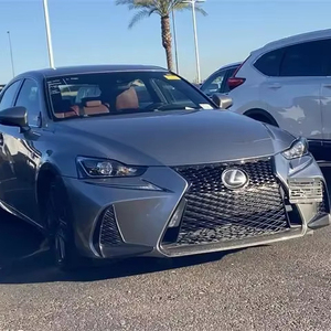 Lexus IS 300 Base 2017 d'occasion en bon état - Product Image 1