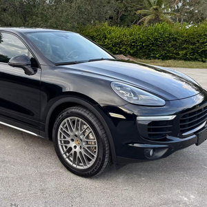 Porsche Cayenne S 2016 Usado, Motor V6 Twin-Turbo, Tracción en las Cuatro Ruedas, Suspensión Neumática con PASM, Mayormente sin Modificar - Product Image 1