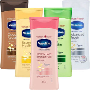 Échantillons Gratuits Disponibles pour Lotions Corporelles Anti-Rides, Baumes à Lèvres, Huiles Parfumées à la Noix de Coco Hydratantes et Extra Éclaircissantes - Product Image 1