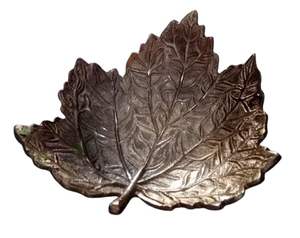 Articles décoratifs en aluminium de haute qualité en forme de feuille, résistants à la rouille, luxe moderne, assiettes de service pour la maison, Noël - Product Image 5