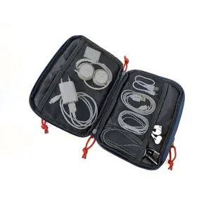 Borsa Clutch Tech Go Urban 2 in RPET, Ecologica e Multiuso per Conservare Gadget - Product Image 3