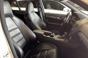 MERCEDES-BENZ C63 AMG SEDAN 2010 D'OCCASION (LHD/RHD) - Product Image 2