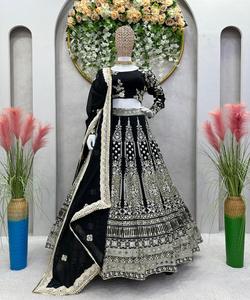 ชุดปาร์ตี้สวม lehenga choli กับงานตามลำดับ - Product Image 3