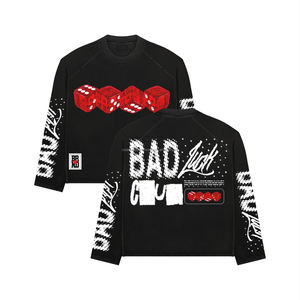 เสื้อฮู้ดดี้ผู้ชายสไตล์สตรีท ผ้าคอตตอน 100% พิมพ์ลายกราฟิกด้วยเทคนิค DTG ประดับด้วยคริสตัลแบบติดด้วยความร้อน และผ่านกระบวนการฟอกสีแบบ Acid Wash - Product Image 3