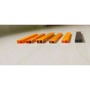 Perfil de Extrusión de PVC de Alta Calidad con Superficie Lisa, Canal E de 23 mm, para Aplicaciones en Muebles y Paneles - Product Image 2