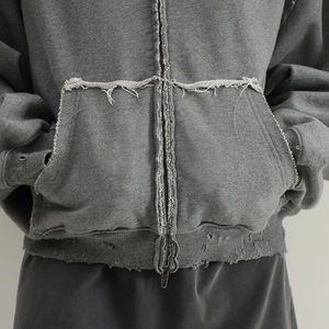 เสื้อฮู้ดแบบสวมหัวมีฮู้ดโอเวอร์ไซส์ปักโลโก้กราฟฟิตีผ้าฝ้าย100% พิมพ์ลายกราฟฟิตีสั่งติดฉลากสเปรย์ได้ตามต้องการ - Product Image 4