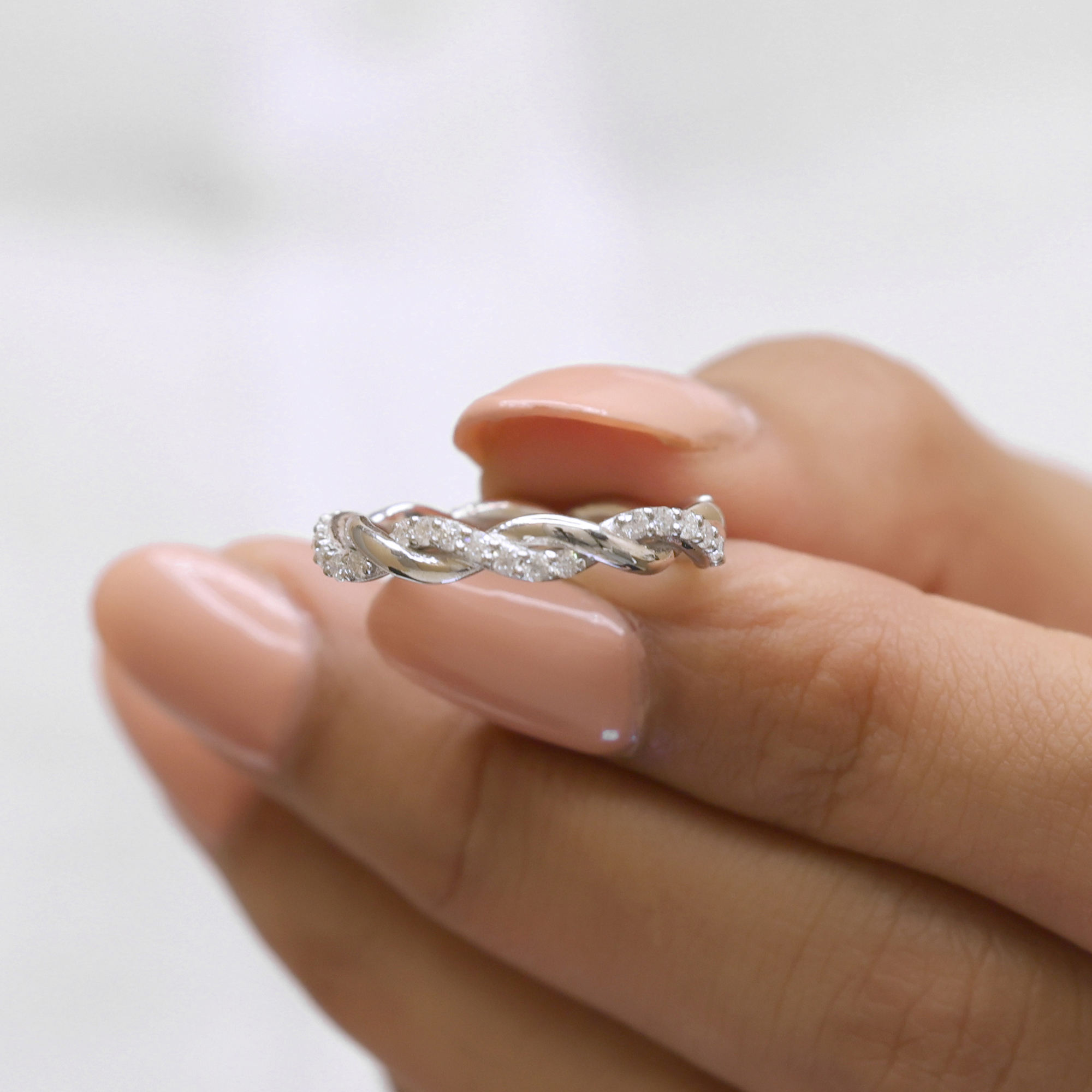 สีเหลืองทอง