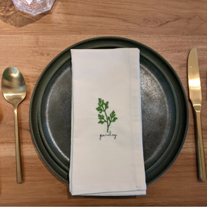 Servilletas Bordadas a Mano de Lino Orgánico, Servilletas de Mesa con Monograma Personalizado para Bodas, Aniversarios y Ocasiones Especiales - Product Image 6