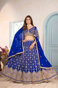 Lehenga Choli de diseñador con Secuencia de codificación de bordado, ropa de fiesta de trabajo Lehenga Choli para mujer a precio asequible - Product Image 2