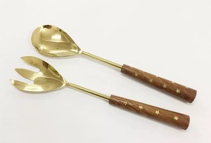 Juego de servicio de barra de ensalada con mango de resina negra mate, herramientas de ensalada de bambú decorativas de Metal - Product Image 5