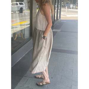 AGNEYA Elegent Floor-Length Slip Dress Ivory/Taupe Breathable Natural Waistline Custom Logo ODM Supply XS Size for Day Club - Product Image 1