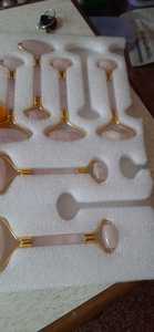 Precio al por mayor Cristal natural Gua Sha Rodillos de masaje Cara pulida Rejuvenecedor Reafirmante Piedra preciosa Feng Shui Amor curativo - Product Image 5