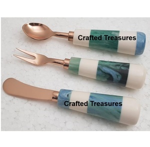 Juego de queso de lujo con mango de resina multicolor, acero inoxidable Chapado en bronce, accesorios de cocina para restaurante, utensilio - Product Image 2