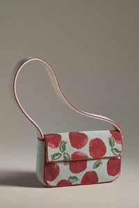 Sac perlé Apple: sac à bandoulière Boho fait à la main avec broderie par glowin fashion - Product Image 2