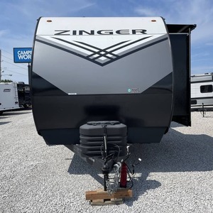 รถบ้านใหม่เอี่ยมปี 2025 รุ่น C-R-O-S-S-R-O-A-D-S RV ZINGER 390DB มีจำหน่ายแล้ว - Product Image 1
