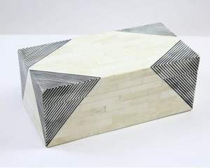 Caja multiusos hecha a mano con incrustaciones de hueso de alta calidad de lujo para decoración y regalos para todas las estaciones a precio asequible - Product Image 4