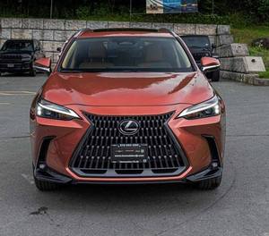 Lexus NX 350 Premium AWD 2024, Automático, Llantas de Aleación R17, Asientos de Cuero, Sistema de Navegación con Luz Izquierda, Arranque Remoto - Product Image 1