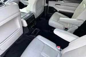 Jeep Wagoneer 2023 - Product Image 2