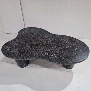 Table basse au design nuageux, fabriquée en pierre noire de haute qualité, idéale pour ajouter du caractère à tout espace de vie - Product Image 2