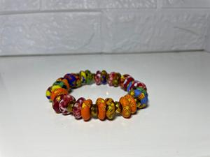 Pulsera étnica hecha a mano con cuentas, patrón de flores redondas, cuerda elástica, joyería de moda unisex - Product Image 2