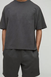 Nuevo Conjunto de camiseta y pantalones cortos de 2 uds de algodón 100% de calidad superior para hombre, conjunto de pantalones cortos de hip hop cómodos con logotipo impreso DTF personalizado - Product Image 2