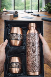 Botella de Cobre Puro, Botella de Cobre Ayurvédica, Botella de Cobre Grabada, Botella de Agua de Cobre Martillado, Botella de Cobre con Vidrio - Product Image 3