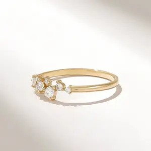 100% शुद्ध क्लस्टर अंगूठी 14k ठोस सोने लैब बढ़ी हीरा स्टैकिंग अंगूठी बैंड महिलाओं के लिए बिक्री के लिए पहने हुए गहने