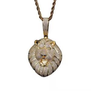 Collar con Colgante Chapado en Oro con Diamante Moissanite, Estilo Hip-Hop para Hombre, Regalo Moderno para Él, de la India - Product Image 2