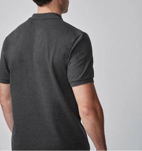 Motif uni unisexe pour polos manches courtes en pur coton de haute qualité avec logo personnalisé style jersey tricoté anti-rides pour l'extérieur - Product Image 2