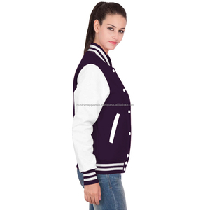 Chaqueta Varsity Acolchada de Algodón para Mujer, Transpirable, Corte Moderno, Forro Polar, Estilo Letterman con Bordado - Product Image 3