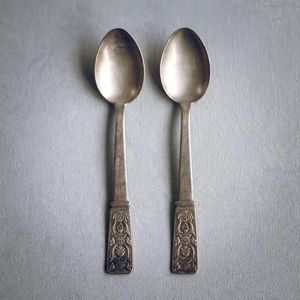 Cuillère à dîner de mariage en acier inoxydable poli miroir avec manche en or Cuillère à miroir en acier inoxydable argenté Cuillère de table - Product Image 3
