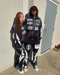 Sweats à capuche zippés avec impression brodée à l'acide, jogging et pantalon de jogging évasé et empilé, ensemble pantalon de survêtement et sweat à capuche - Product Image 5