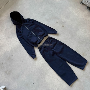 Ensemble de survêtement pour homme en molleton OEM avec impression sur écran, sweat-shirt à capuche et pantalon évasé, ensemble de survêtement pour homme en molleton à capuche et pantalon évasé empilé en 2 pièces - Product Image 4