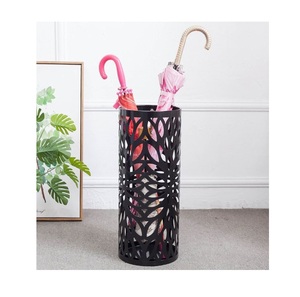 Porte-parapluie en métal résistant aux intempéries avec cadre en acier durable, parfait pour les entrées intérieures, les bureaux et les maisons modernes - Product Image 2