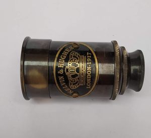 Vintage Collapsible <b>Brass</b> <b>Telescope</b> 4 inch (10.16 cm) Extended Length 2.5 inch (6.35 cm) Collapsed Length 5X Magnification - Product Image 2