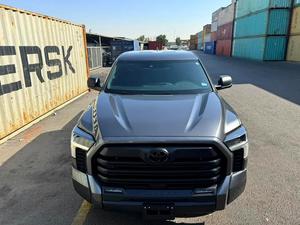 Nouveau/Occasion 2025 Toyota Tundra Double Cab SR5 Pick-up Transmission Automatique 300 - 399 CV - Product Image 4