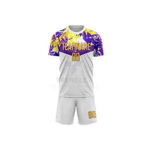 Uniformes de Fútbol Personalizados de Alta Calidad, Ligeros, 100% Poliéster, de Secado Rápido, Colores Sólidos, para Equipos Profesionales y Clubes Amateur - Product Image 2