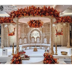 Mandap de mariage en bois à deux colonnes tendance, style anglais, colonnes de mariage en bois élégantes, mandap de mariage en bois de qualité supérieure, USA - Product Image 1