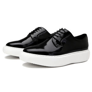 Chaussures décontractées pour hommes, chaussures habillées en cuir pour hommes, construction légère, semelle confortable pour le bureau toute la journée - Product Image 2