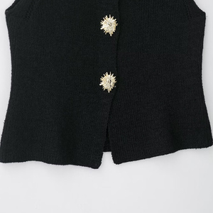 Chaleco Corto de Punto Informal para Mujer Otoño ZATRHMBM, Top sin Mangas con Cuello Redondo Retro y Botón Dorado, Nueva Moda 2025 - Product Image 6