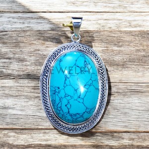925 argent Sterling fait à la main ovale coupe lunette ensemble pendentif en pierre Turquoise naturelle avec cadeau torsadé élégant pendentif à breloque - Product Image 2