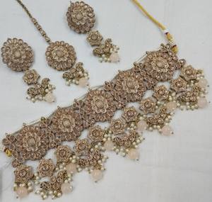 Chapado en oro antiguo hermoso impresionante circonita cúbica cristal colgante gota gargantilla collar de boda joyería con pendientes para mujer - Product Image 1