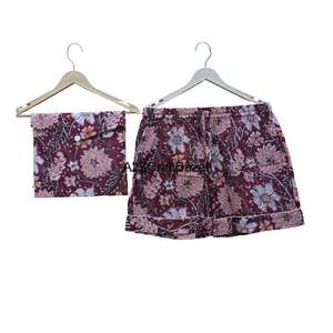 Ensemble de pyjama pour femmes en coton pur fait à la main, imprimé floral, léger, à séchage rapide, imprimé à la main, shorts décontractés - Product Image 3