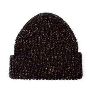2025 Venta al por mayor logotipo personalizado invierno cálido acrílico tejido Reversible Beanie Hat - Product Image 1