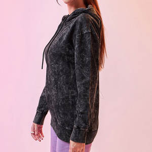 Sudadera con Capucha de Invierno para Mujer, Tejida con Lentejuelas, Color y Diseño Personalizados, Hecho en Pakistán - Product Image 5