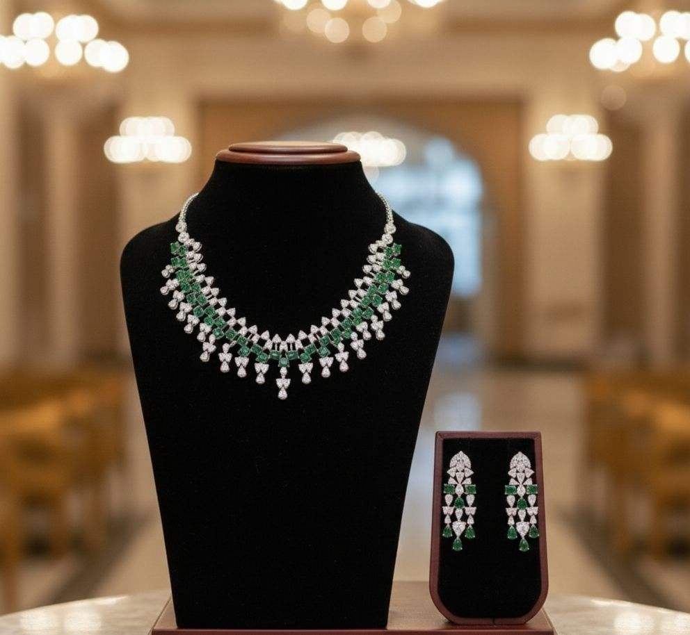 ตามที่แสดงเป็นภาพ