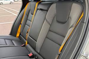 VOLVO V60 T8 POLESTAR ENGINEERED 2025 d'occasion (conduite à gauche/droite) - Product Image 4