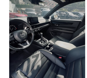 2025 H-onda CRV Sport Touring - Product Image 3