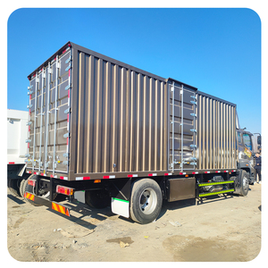 Camion cargo Howo 4x2 à plateau ouvert neuf avec treuil pour le transport d'équipements - Product Image 5