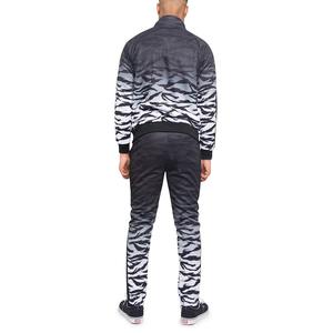 Ensemble de survêtement classique personnalisé pour hommes, idéal pour la gym et le jogging, nouvelle collection de vêtements de sport de haute qualité, vente en gros directe usine - Product Image 6